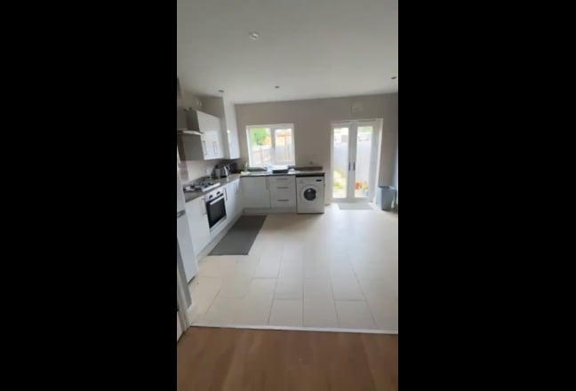 3 Bed house available in Northampton town centre Main Photo