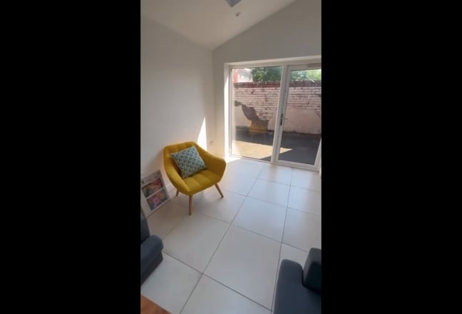 Video 1: Room
