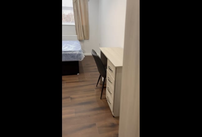 Video 1: Kitchen