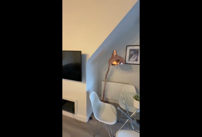 Video 1: Lounge