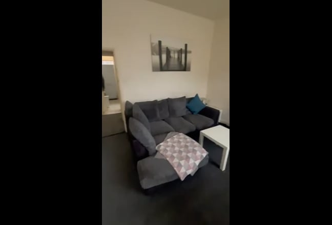 Double Room in Ingrow BD21  Main Photo