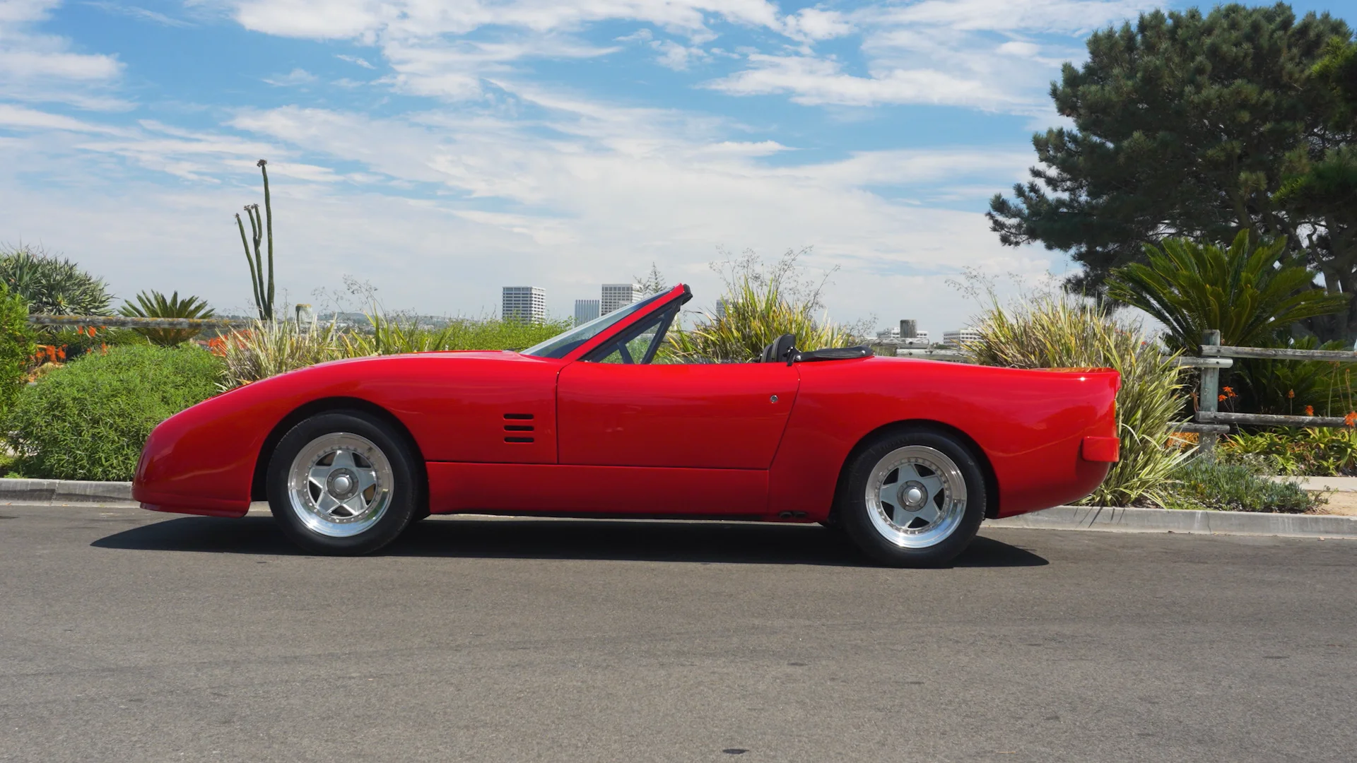 1969 Ferrari 365 NART Speciale Spyder #12611GT - Ferraris online