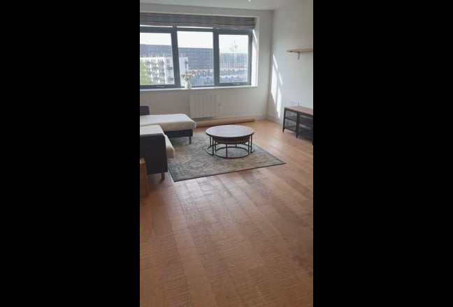 Ancoats 2b2b river facing incl bills+1gb internet Main Photo
