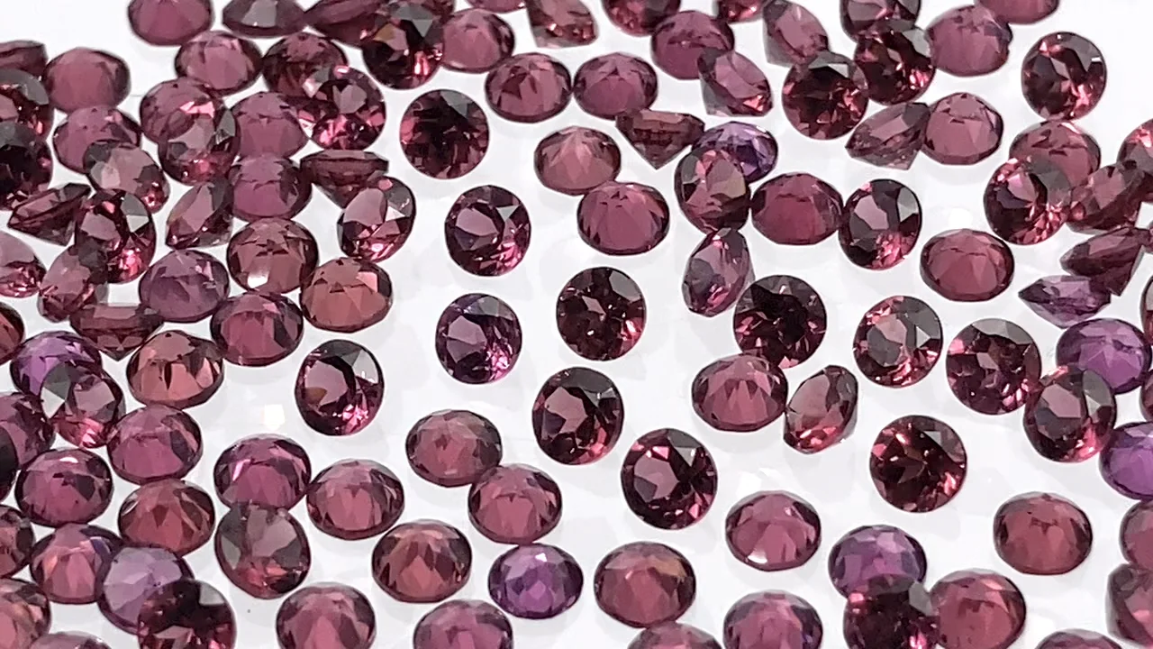 動画】宝石質ロードライトガーネットAAA ルース ラウンド