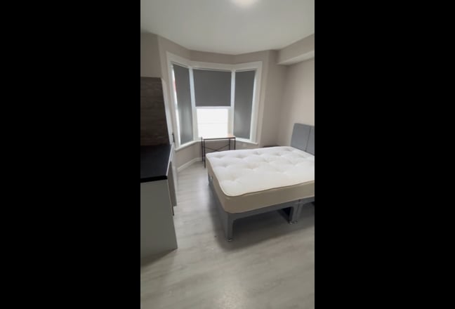 Video 1: Large En-Suite Room