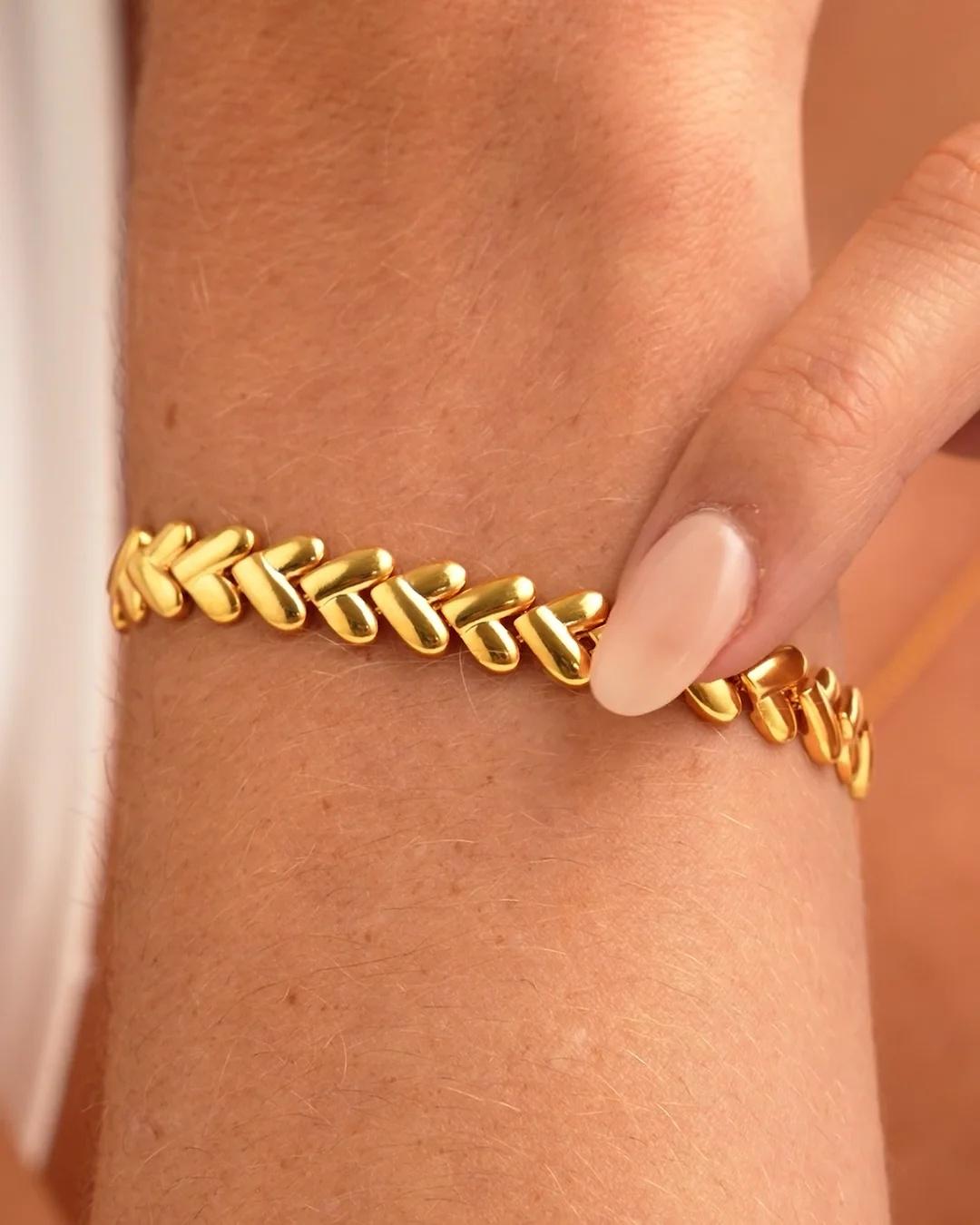 Heart Link Waterproof Gold Bracelet | Katie Loxton