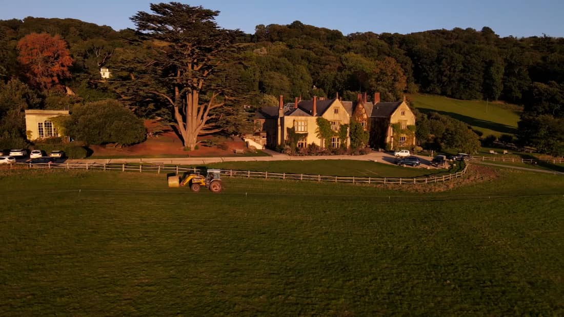 The Pig at Combe — interior and exterior view 8