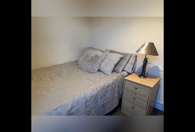 Room available from 20th August 2025 Main Photo