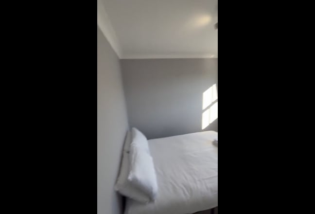 Bright & Spacious Flatshare with Terrace Main Photo
