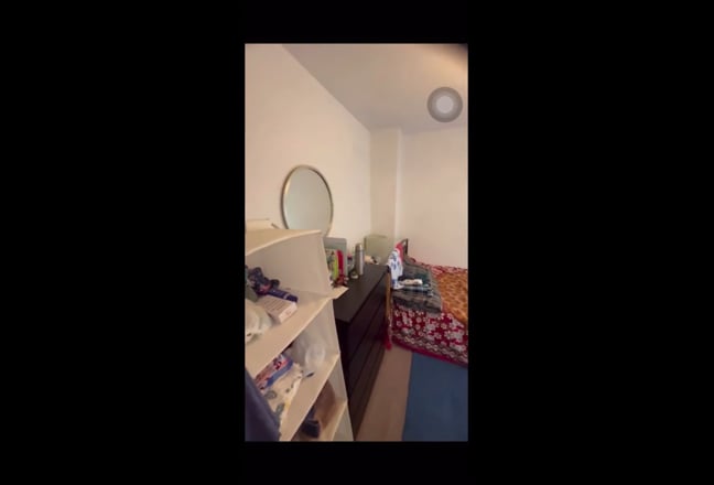 Double room in 2bed apartment  Main Photo