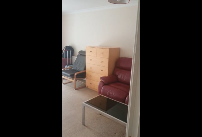 Big room in town centre Main Photo