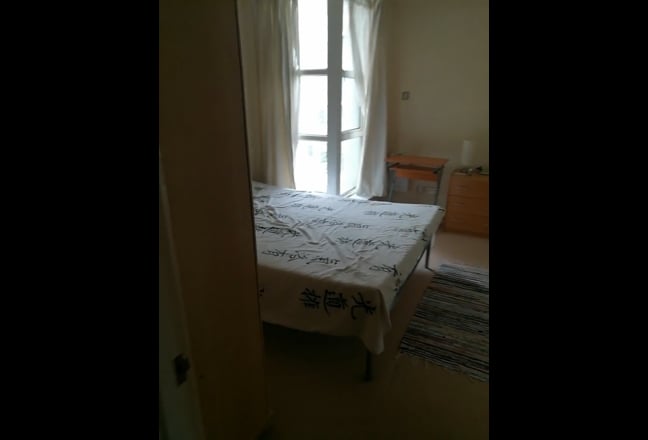 Double Room + Gym. Share with 1. Near station Main Photo