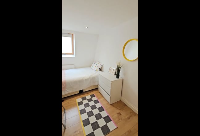 ☀️Great Rooms close to Holloway Road St☀️ Main Photo