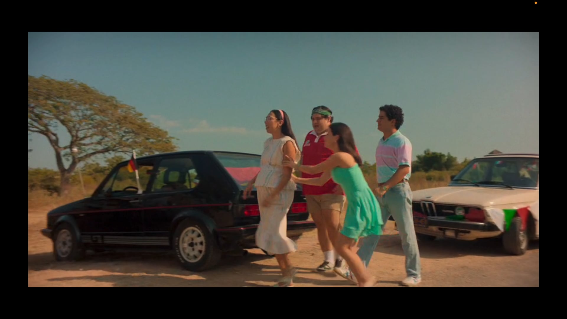 Acapulco, S4 Ep8 - Burrito Stand