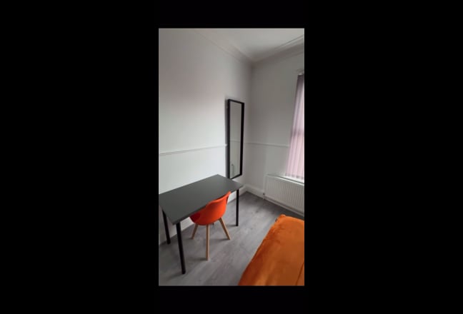 Emergency Bed and Breakfast for Homeless Main Photo