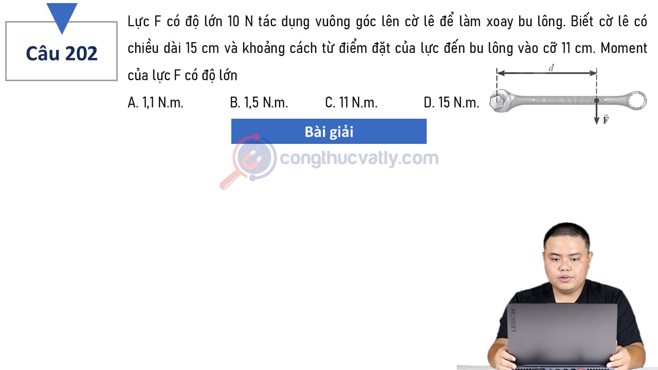 Lực F có độ lớn 10 N tác dụng vuông góc lên cờ lê để làm xoay bu lông.