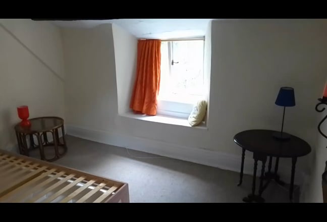 Large double in beautiful cottage Glastonbury  Main Photo