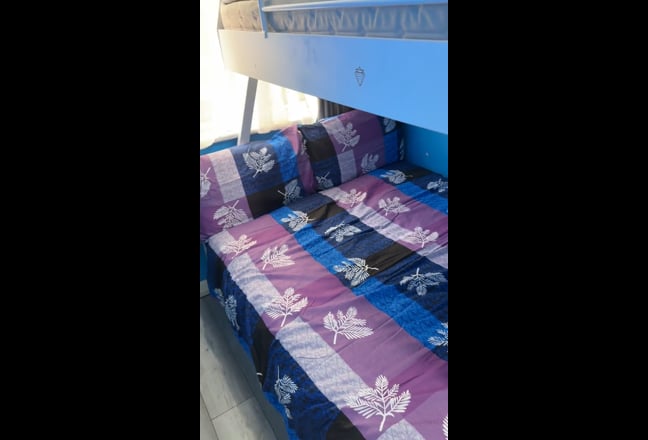 Video 1: double bed
