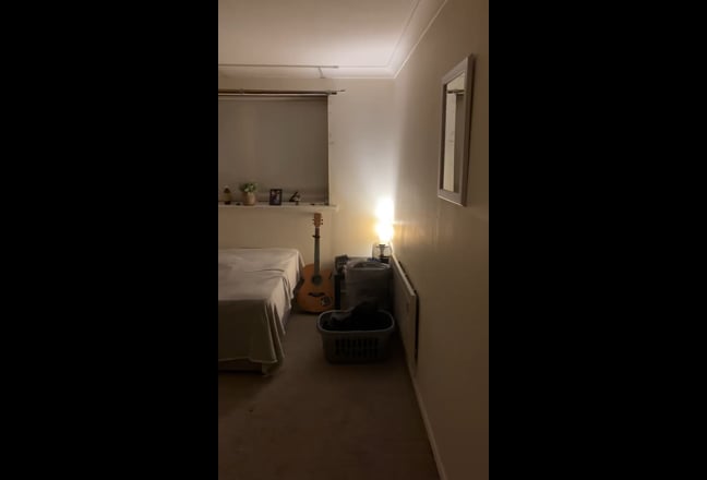 Double Room Near Subway *Bills Included* Main Photo