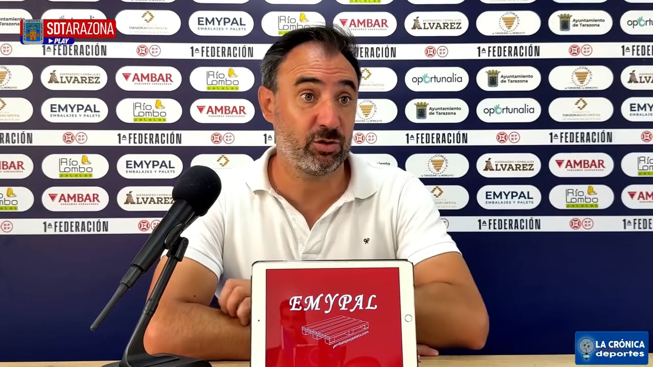 JUANMA BARRERO (Entrenador Tarazona) SD Tarazona 1-0 Antequera CF / J2 - 1ª RFEF G2 / Fuente: SD Tarazona 