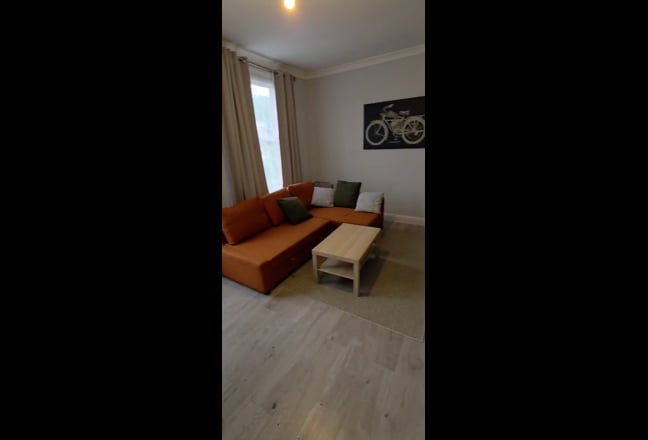 One Bedroom Apartment Main Photo