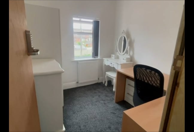Double room ( bedroom with study and dressing room Main Photo