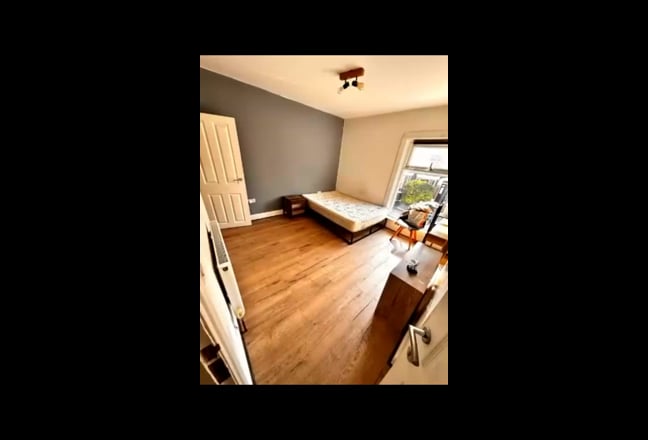 Video 1: Kitchen