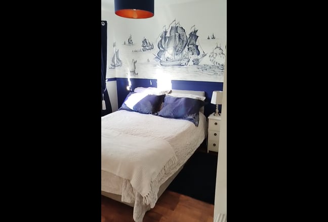 En-suite room for a Monday - Friday rent in Porton Main Photo
