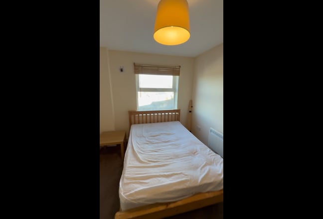 Central One Bedroom Apartment  Main Photo