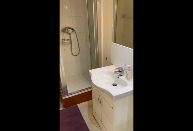 Video 1: Kitchen