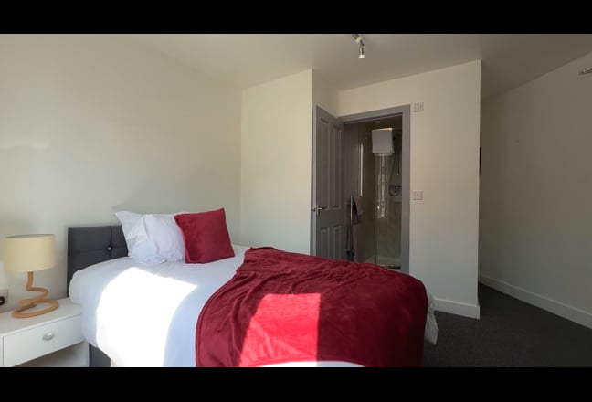 Newly Renovated House Share  in Doncaster  Main Photo