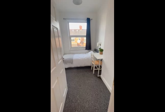 Video 1: Bedroom