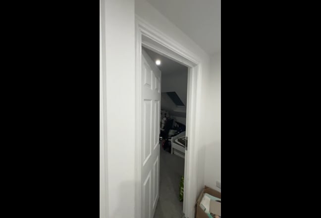  Luxurious double bedroom 5 mins walk fr station  Main Photo