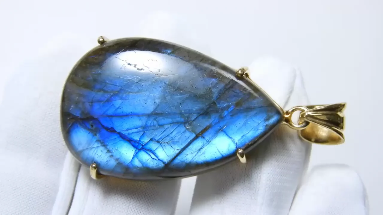 マダガスカル産アンデシンラブラドライト18KYGペンダントトップ マダガスカル産アンデシンラブラドライト 18KYG ペンダントトップ