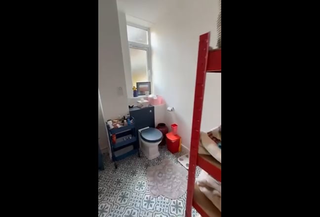 Double room available immediately by Brick Lane Main Photo