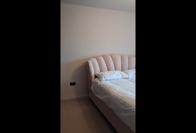 Spacious Double Room  Main Photo