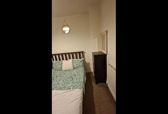 Double furnished room bills included  Main Photo