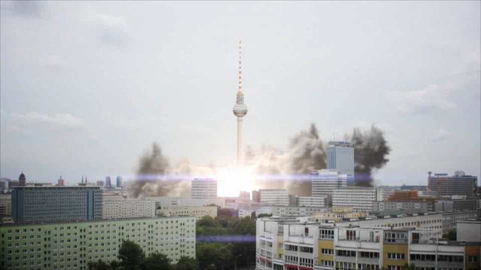 Berlin TV tower - lift off