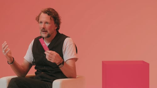 Créativité sans hiérarchie : grandir en liberté