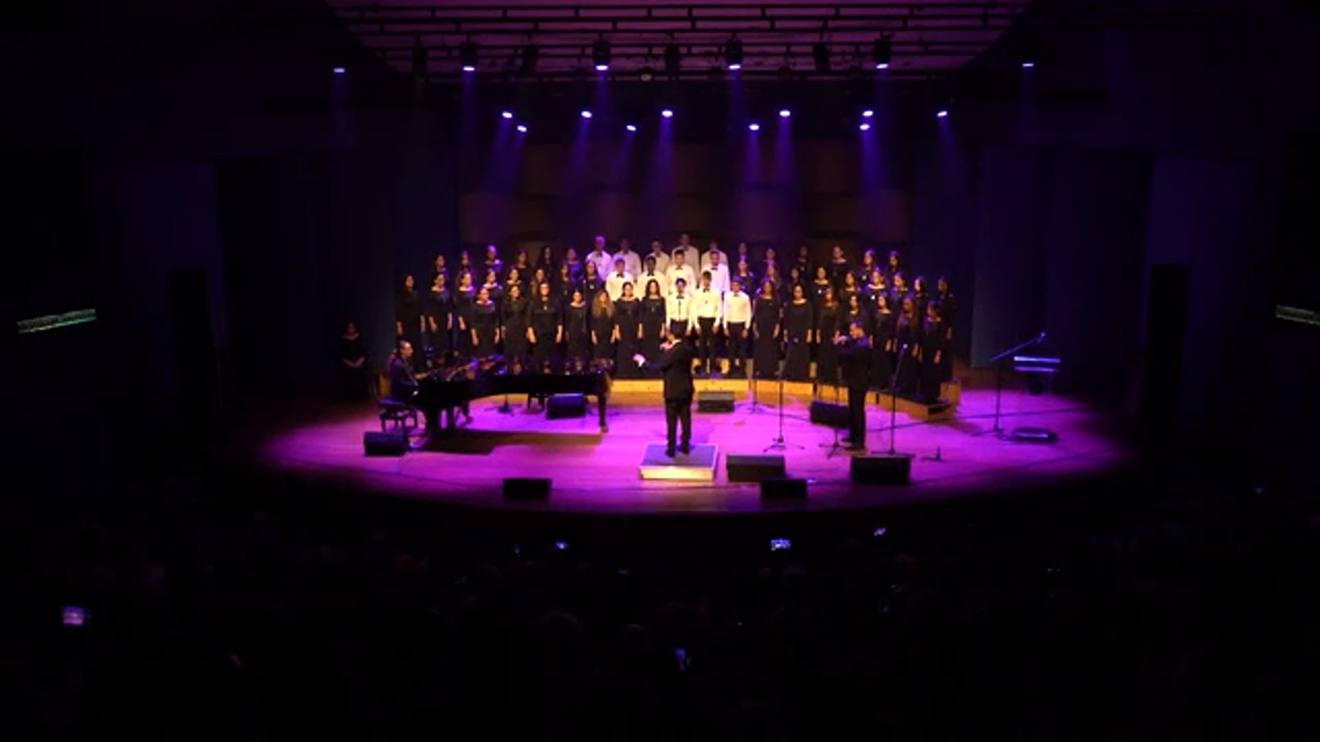 Sha'alu Shlom Yerushalayim by David Shukiar, sung by HaZamir Israel, Recanati Center, June 2024
