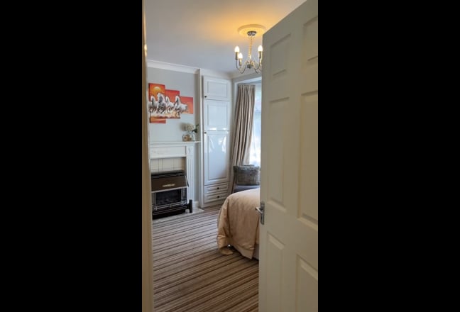 One Double Room available in Blackheath/Kidbrooke Main Photo