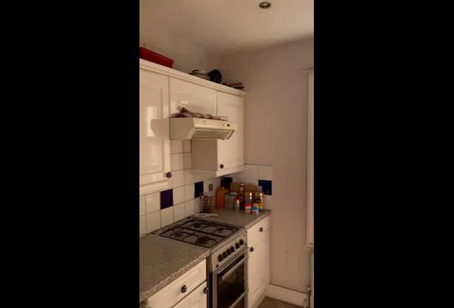 Large Double room available immediately Main Photo