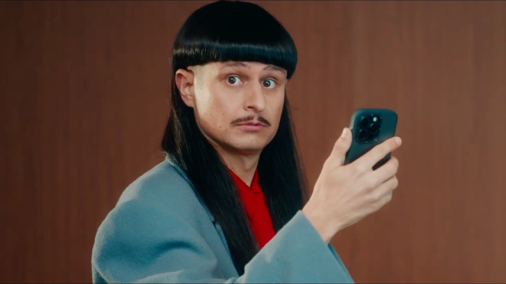 Erste Bank / Oliver Tree / Tickle Film