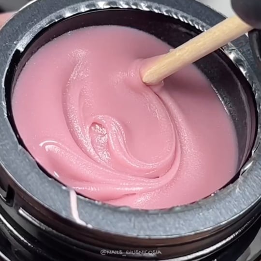 Video: ACRYLGEL BARATTOLO - GLITTER SKIN 50ML Video: ACRYLGEL BARATTOLO - GLITTER SKIN 50ML