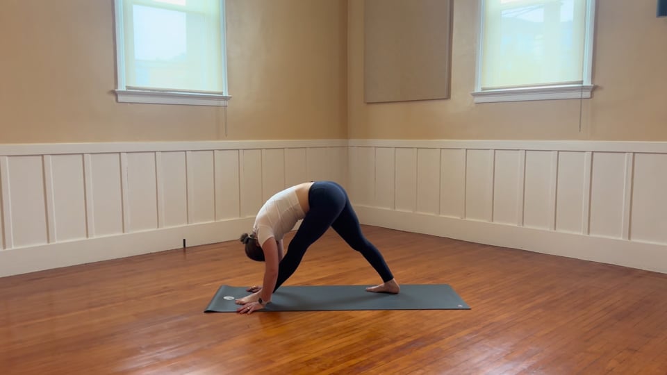 Lower Body Freedom Flow, a 20-minute yoga class for tight hips with Haley Havelock