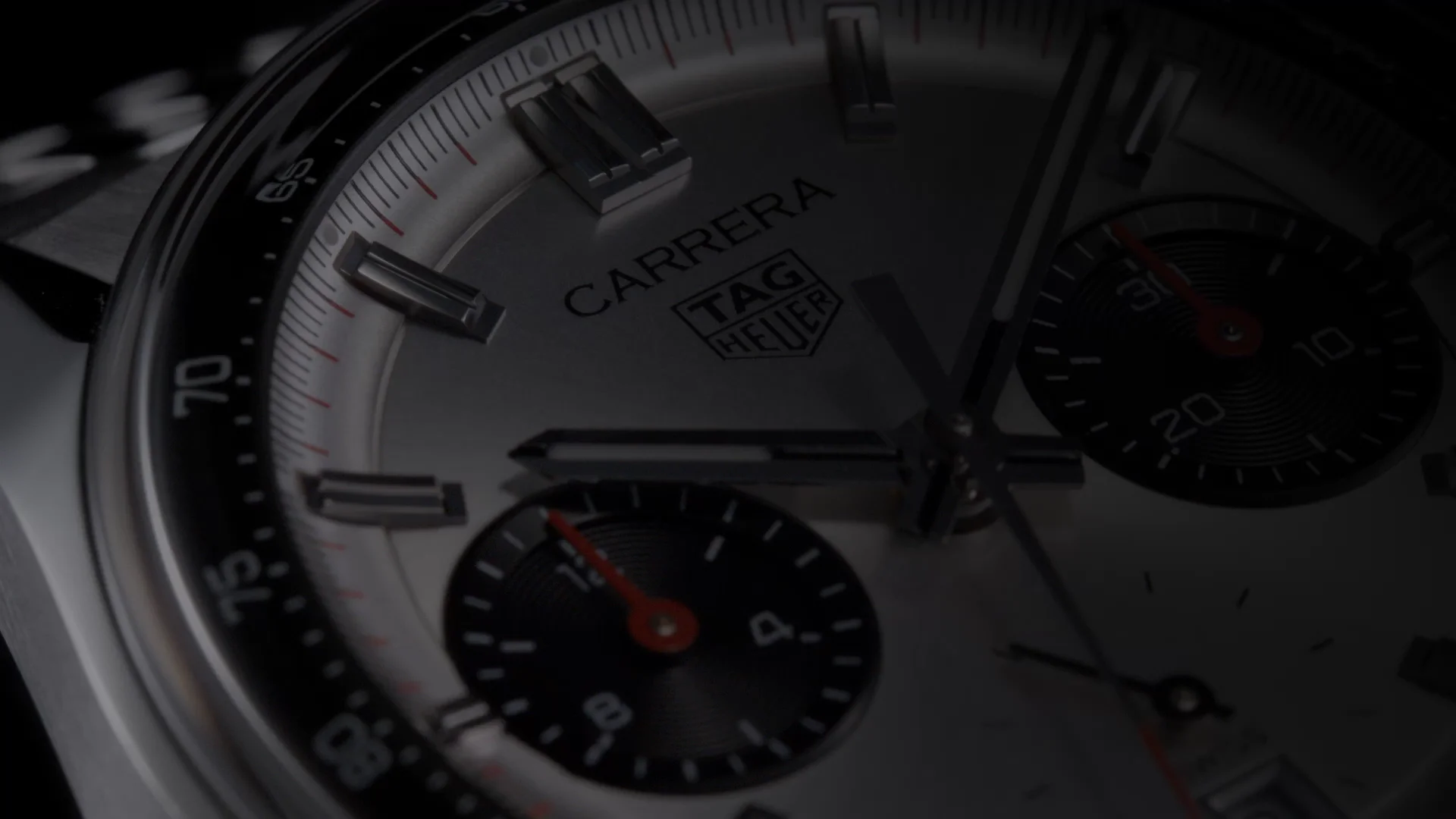 時計 TAG HEUER CONNECTED Smartwatches for Men & Women | TAG Heuer CA