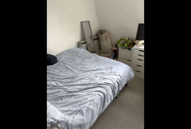 Small Double Room Available in Central Bath Main Photo