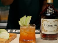 hennessy apple