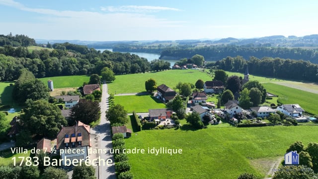 Villa de 7 ½ pièces dans un cadre idyllique à 1783 Barberêche