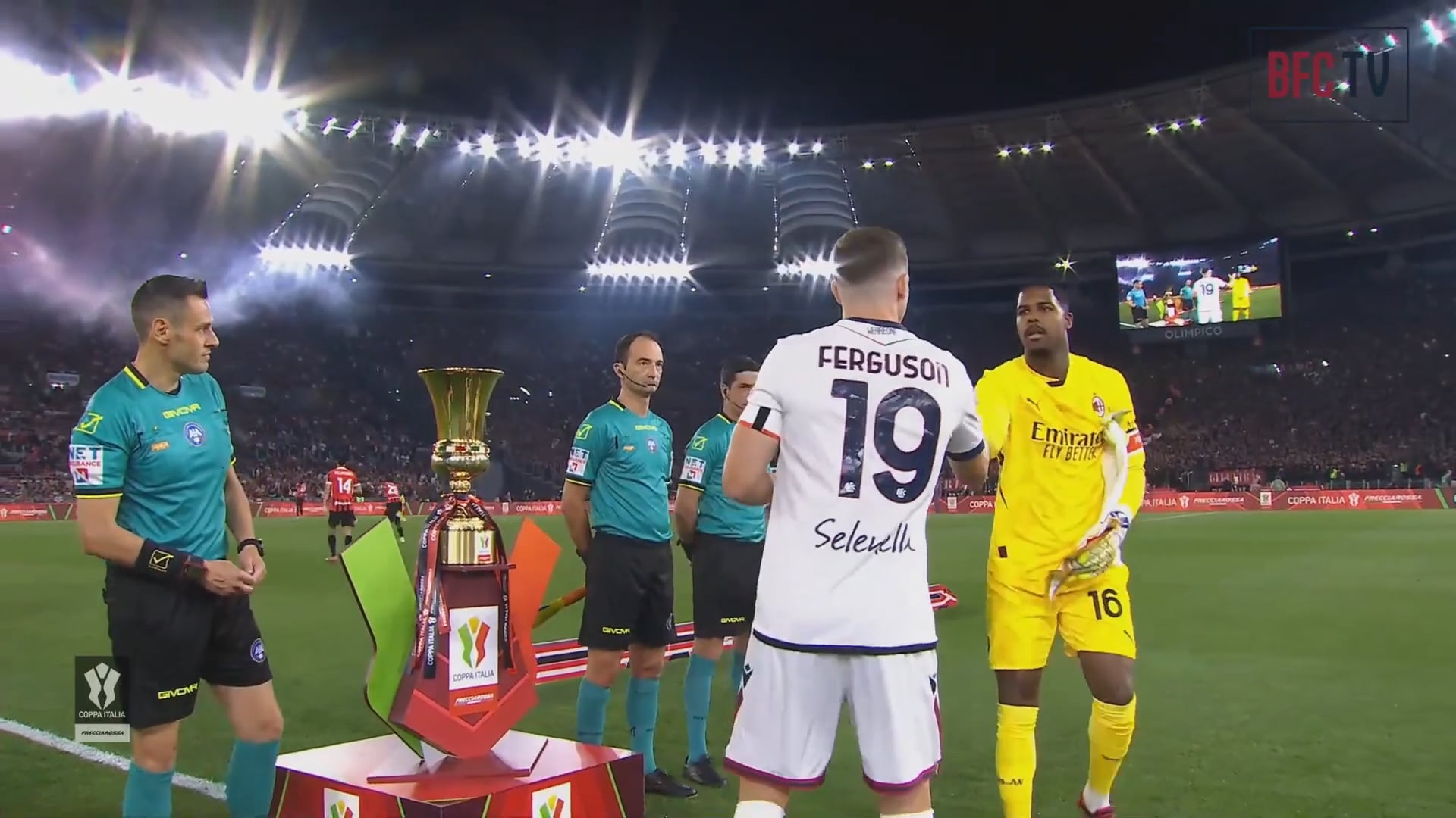 Calcio, torna il campionato e il Bologna sfida il Milan a San Siro